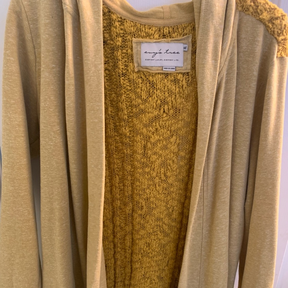 Evy’s Tree Mustard Sweater xl